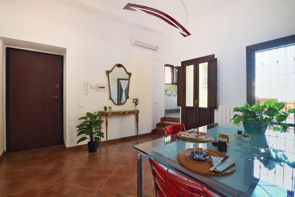 パレルモIflat Casa Teso Con Terrazza Sui Tettiアパートメント エクステリア 写真